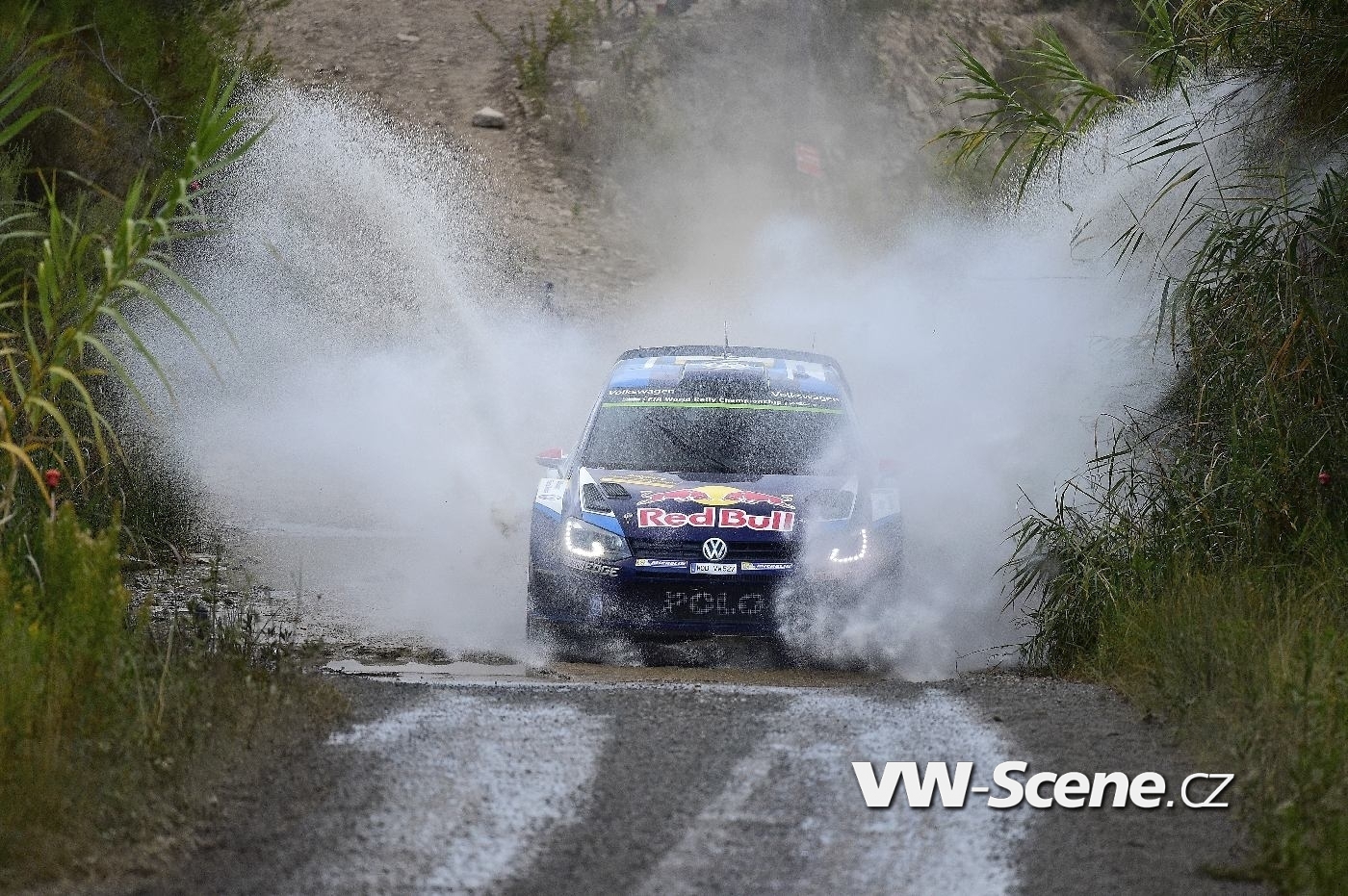 Jari-Matti Latvala (FIN), Miikka Anttila (FIN) Volkswagen Polo R WRC (2015) WRC Rally Spain 2015