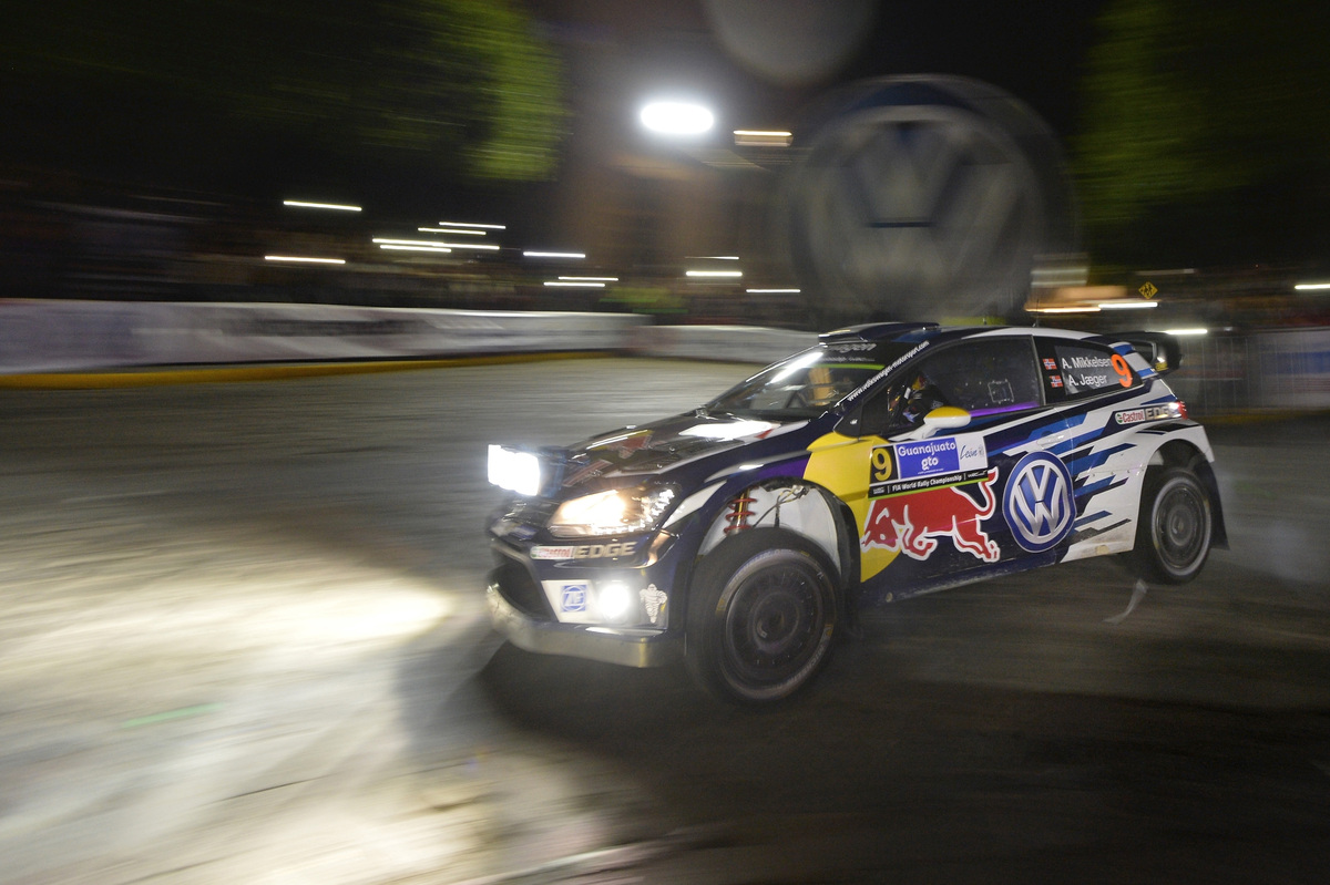 Andreas Mikkelsen (NOR), Anders Jæger (NOR) Volkswagen Polo R WRC (2016) WRC Rally Mexico 2016