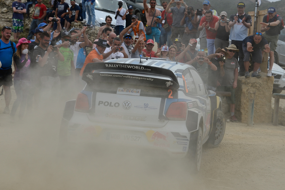 Jari-Matti Latvala (FIN), Miikka Anttila (FIN) Volkswagen Polo R WRC (2016) WRC Rally Italia Sardegna 2016