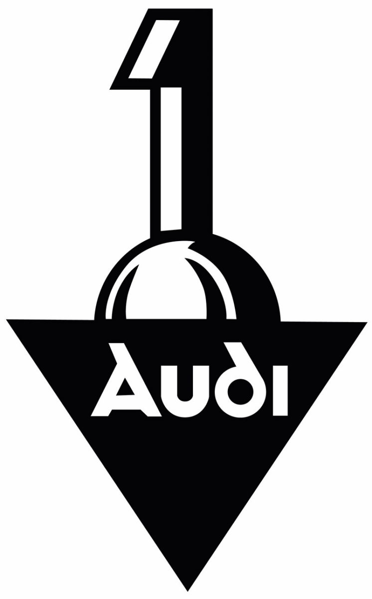 03audi_57c04c8053776